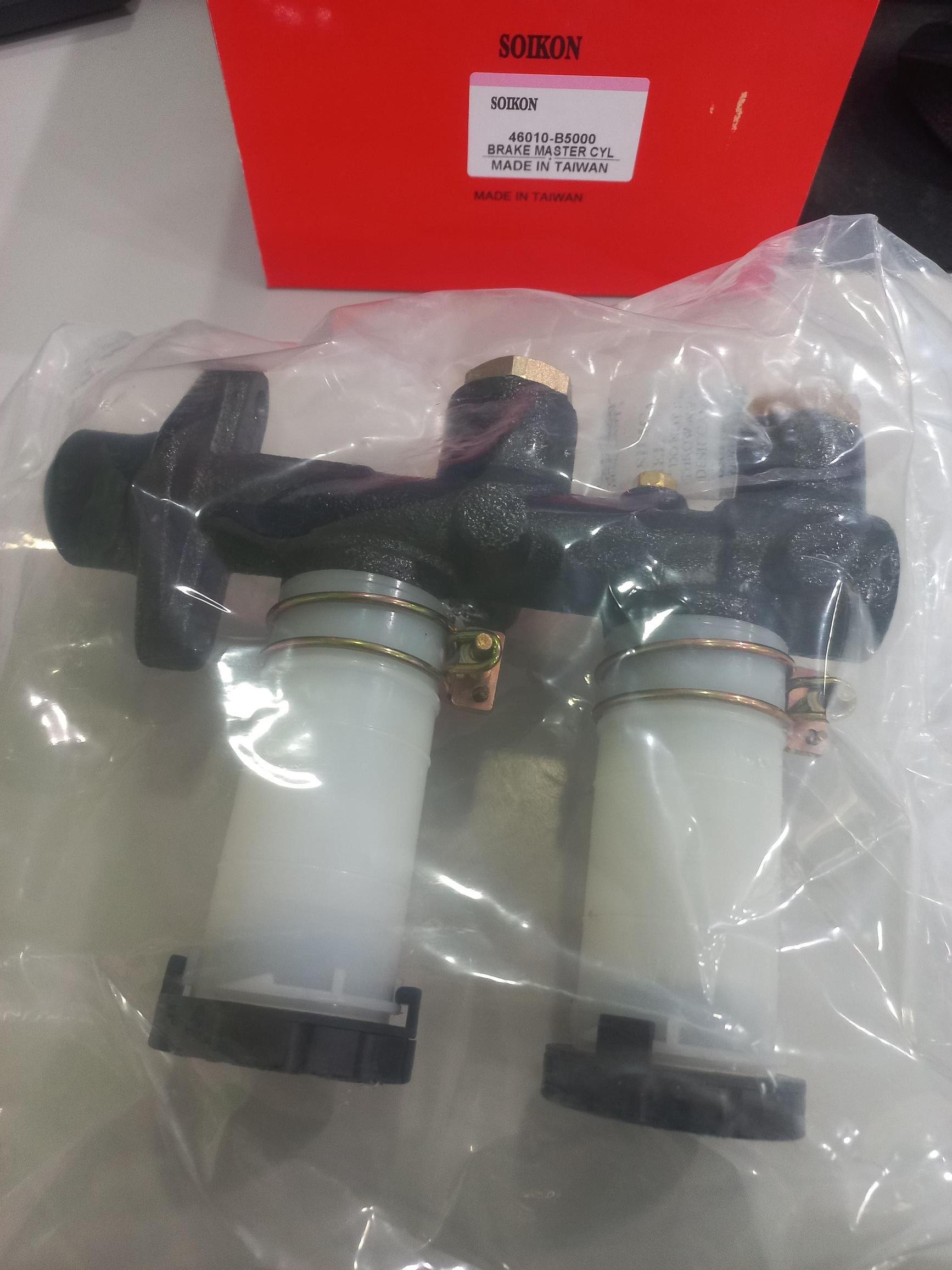 煞車總泵 BRAKE MASTER CYLINDERS FOR NISSAN-OE:46010-B5000-46010-B5000