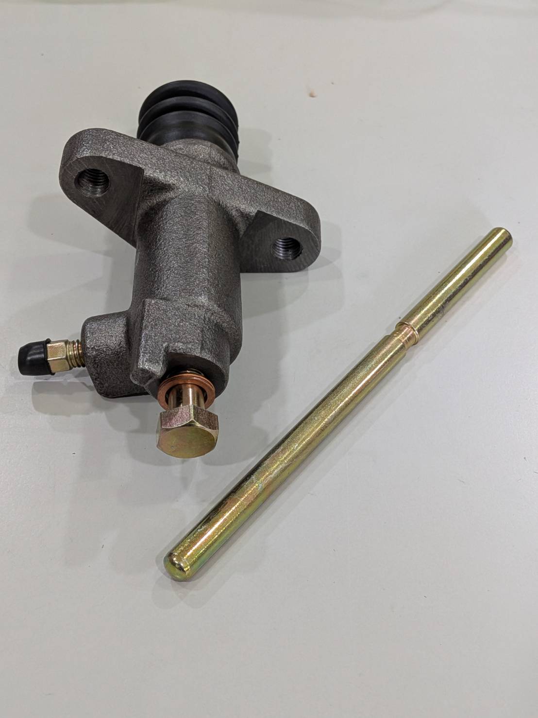 Diesel Engine Oil Cooler Assembly (OEM 2324A003)-2324A003