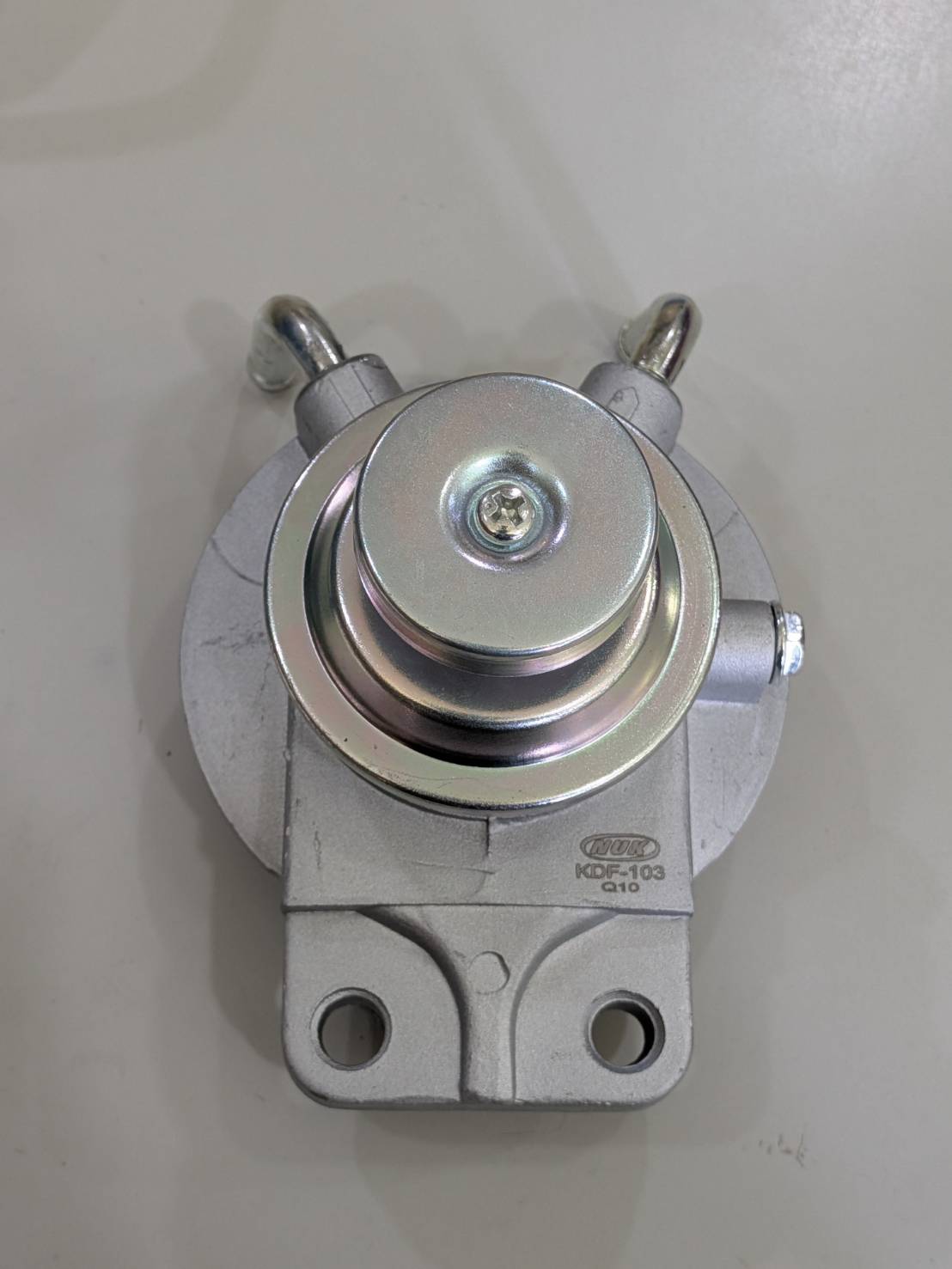 DIESEL FUEL FILTER BODY ASSEMBLY (OEM MB129677)-MB129677 DIESEL FUEL FILTER BODY ASSEMBLY (OEM MB129677)-MB129677